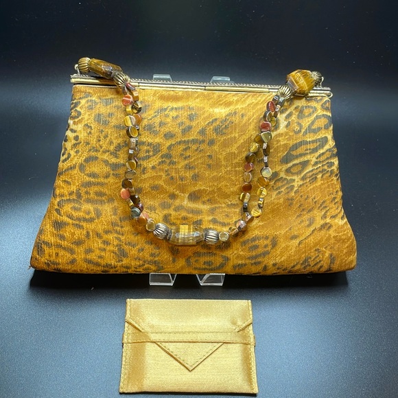 MEERA MAHADEVIA ~LEOPARD ON SILK BAG ~UNIQUE FLAP~GEMSTONES & BEADS~MADE BY HAND - Picture 2 of 2